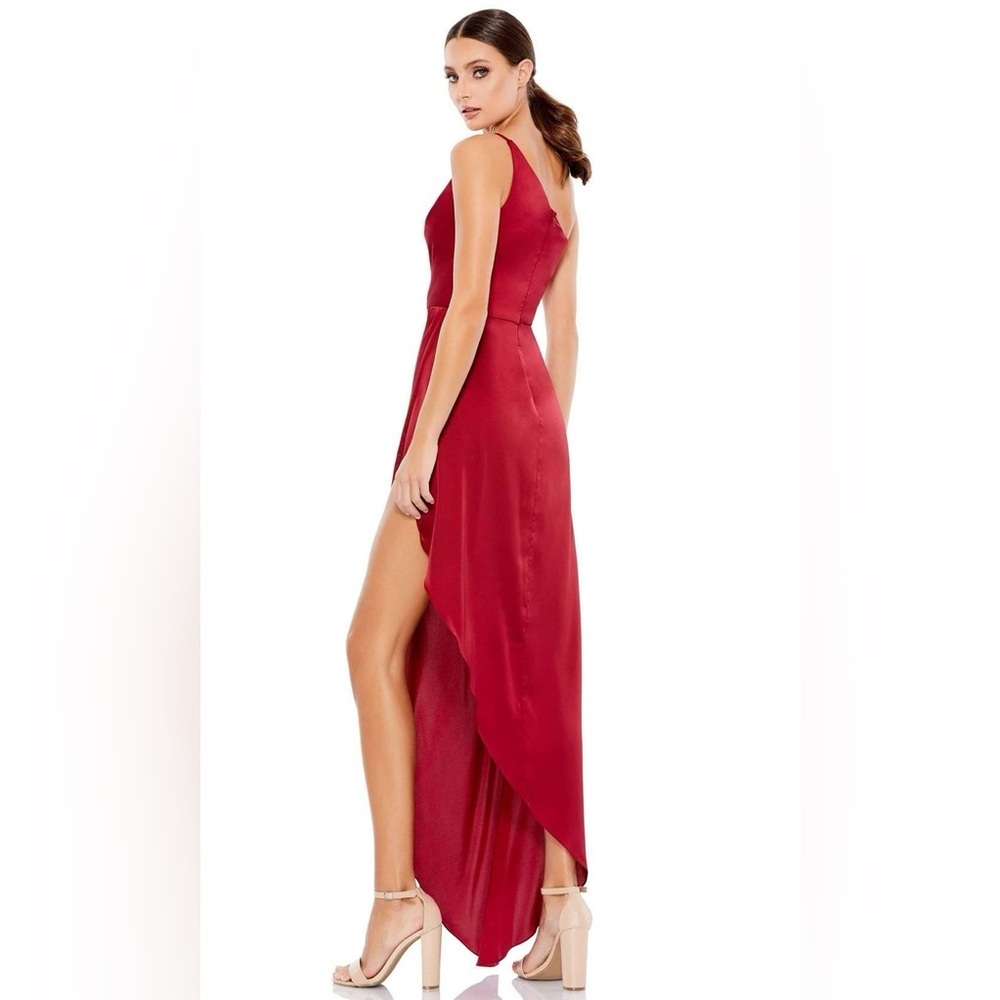 Mac Duggal Red 0 Sleeveless Sheath High low hemline Slit Asymmetrical New xs